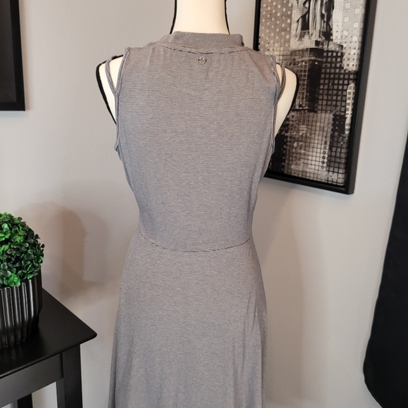 *Volcom* Gray&Blue striped Dress* Sleeveless, A-line type w/cute strapsđź‘— Small - Picture 2 of 16